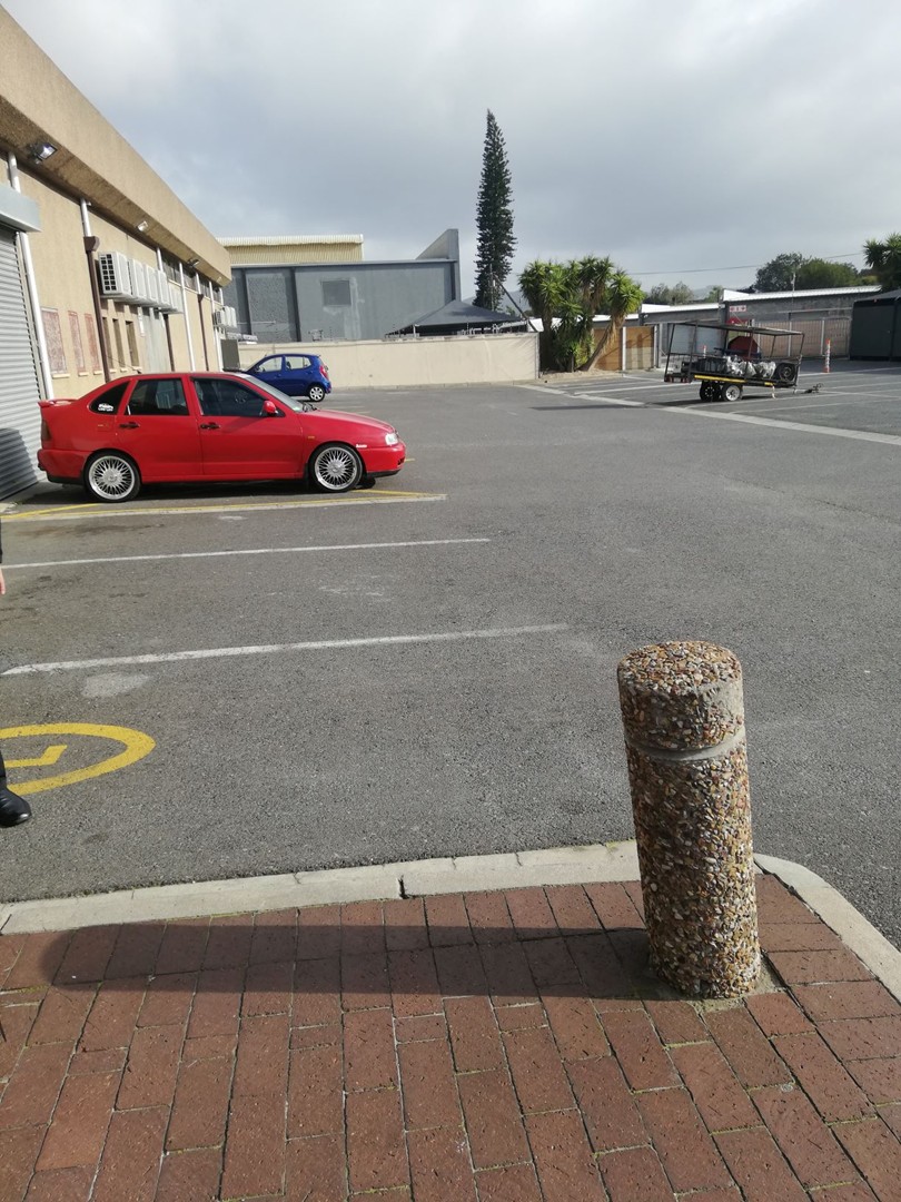 To Let Commercial Property for Rent in Bellville Central Western Cape